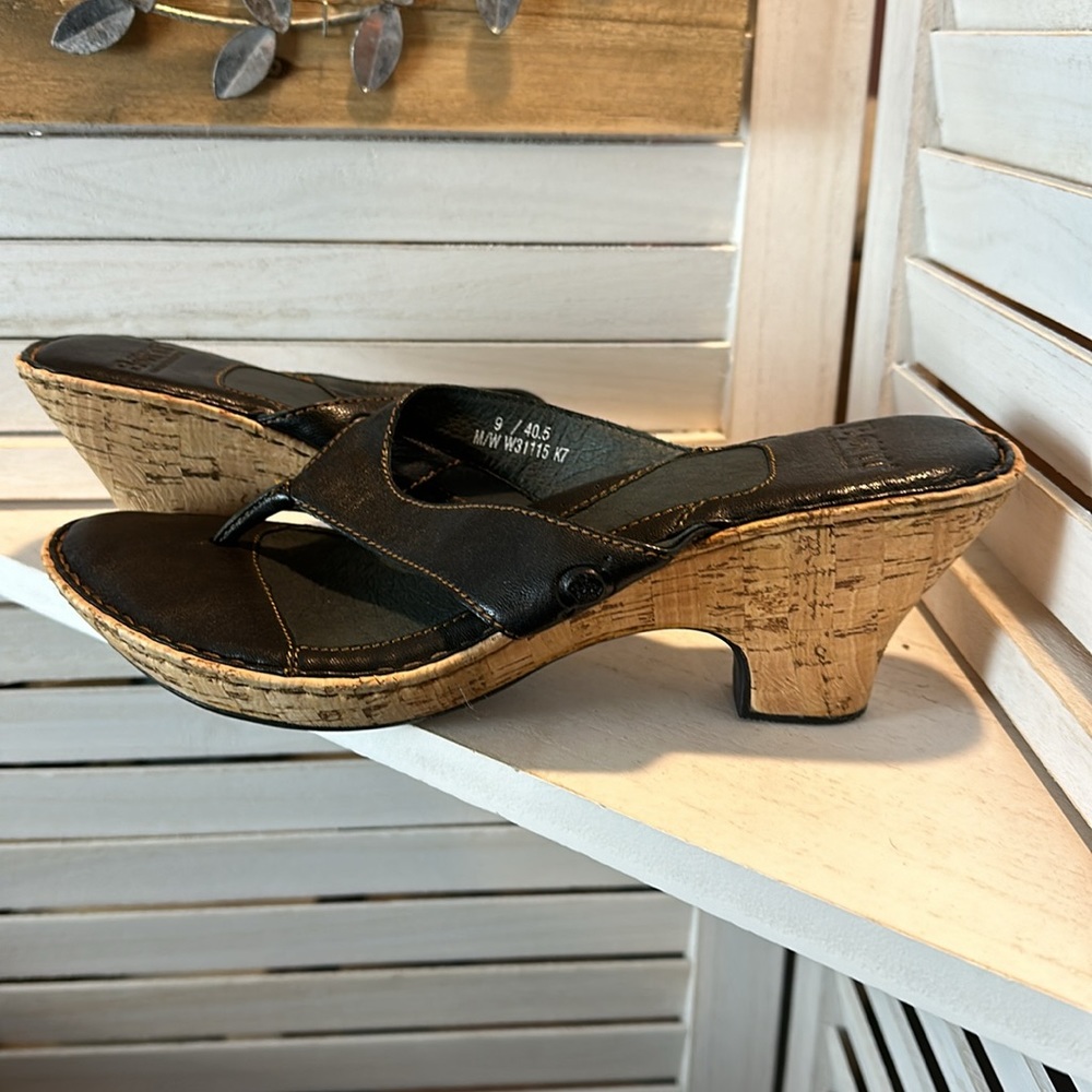 Born Black Leather and Cork Sandals - Picture 3 of 7